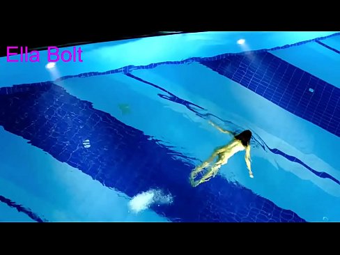 ❤️ Ich kann nicht aufhören zuzusehen, junge Blondine beim Nacktschwimmen im Pool des ELLA BOLT Resorts erwischt ❌ Homemade porn bei uns de.truedating.top ﹏